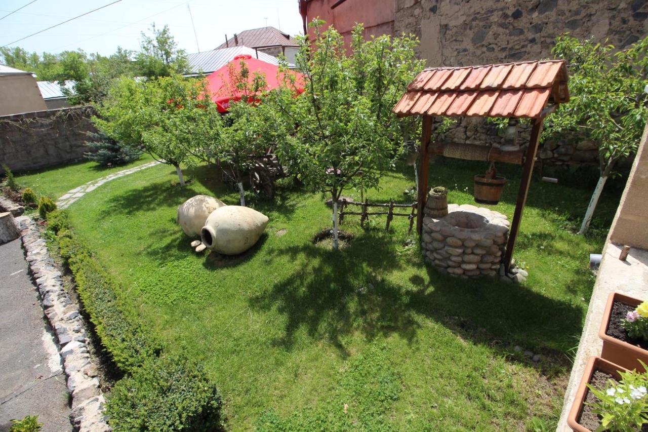 Mardoyan'S Guest House Gavar Esterno foto