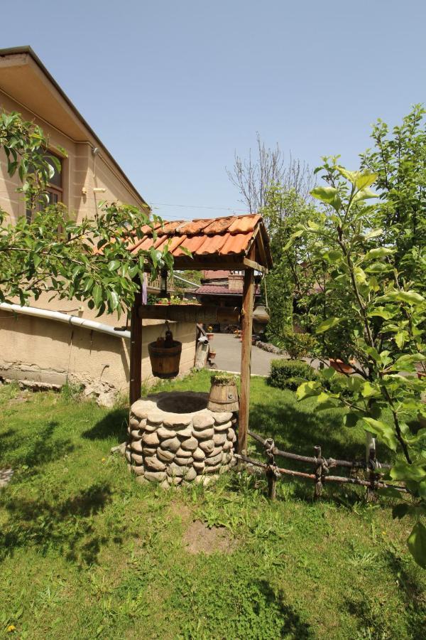 Mardoyan'S Guest House Gavar Esterno foto